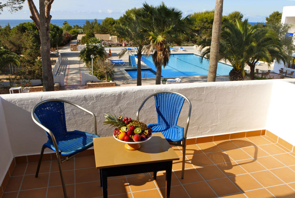 Hotel Ca Mari Playa Migjorn Rum bild